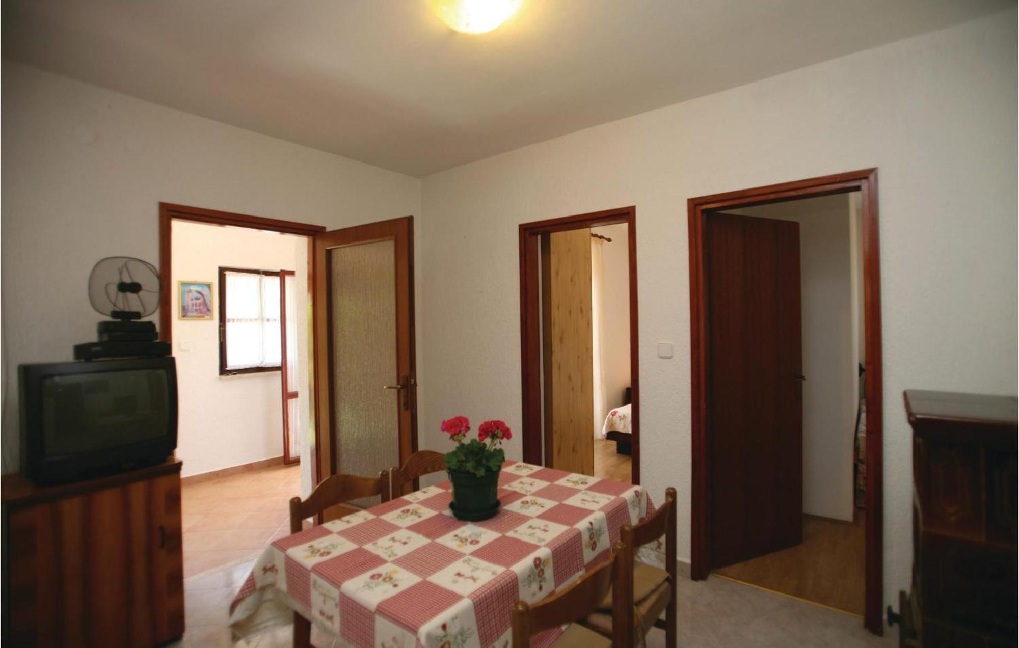 Awesome Apartment In Labin With Wifi Rasa Bagian luar foto