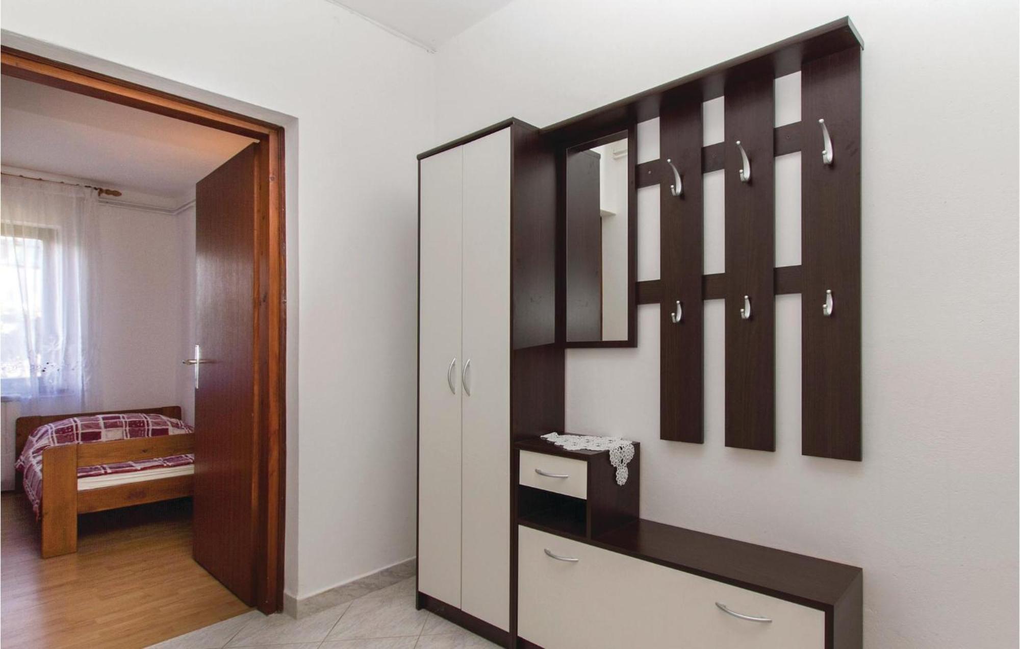 Awesome Apartment In Labin With Wifi Rasa Bagian luar foto