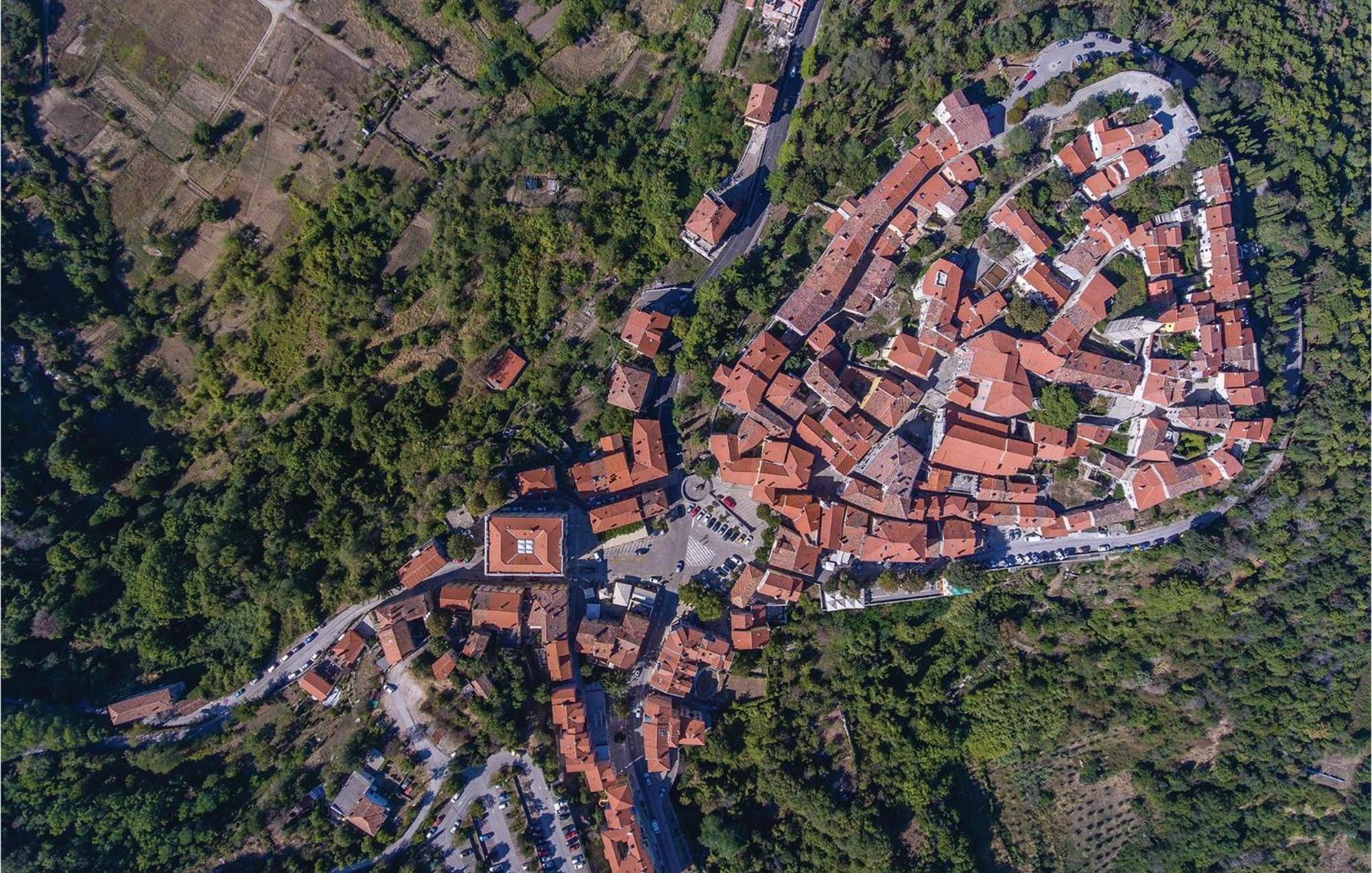 Awesome Apartment In Labin With Wifi Rasa Bagian luar foto