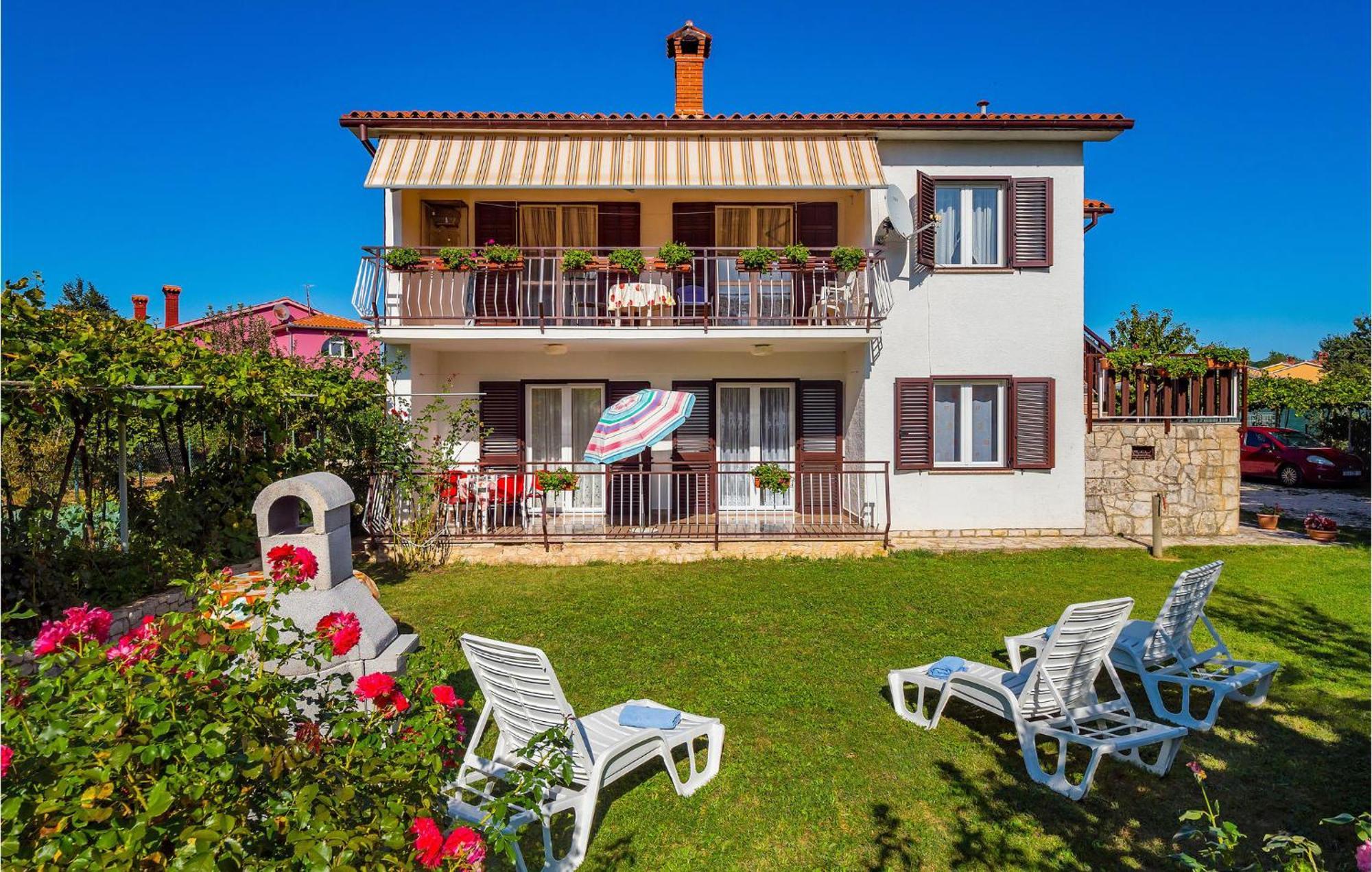 Awesome Apartment In Labin With Wifi Rasa Bagian luar foto